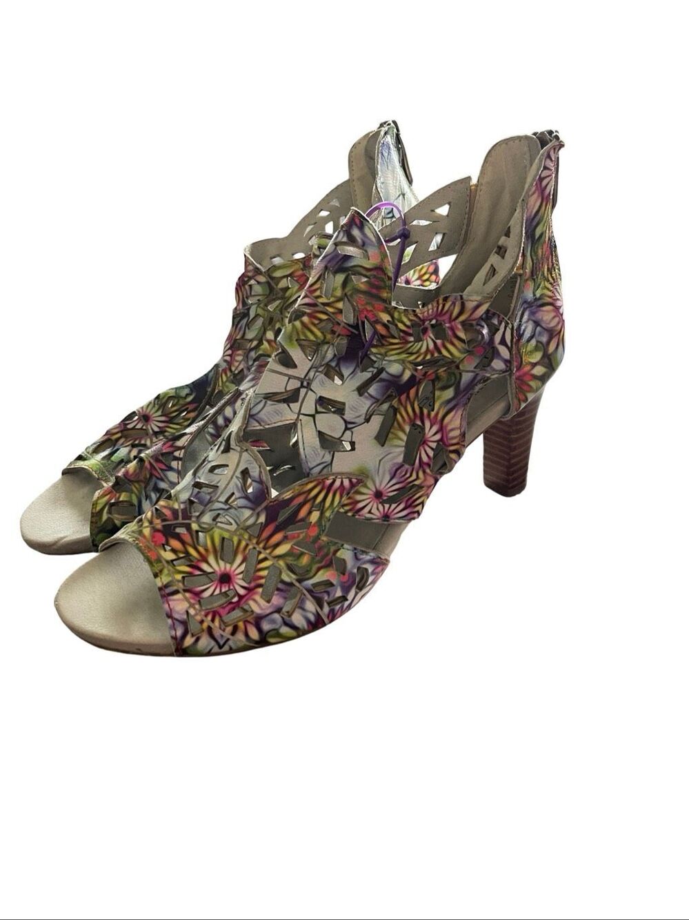 New L'Artiste Womens Amora Floral Laser-Cut Leather Heels Sandal Size 41